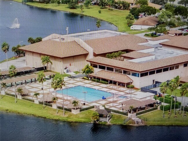 Building Photo - 1401 SW 134th Way