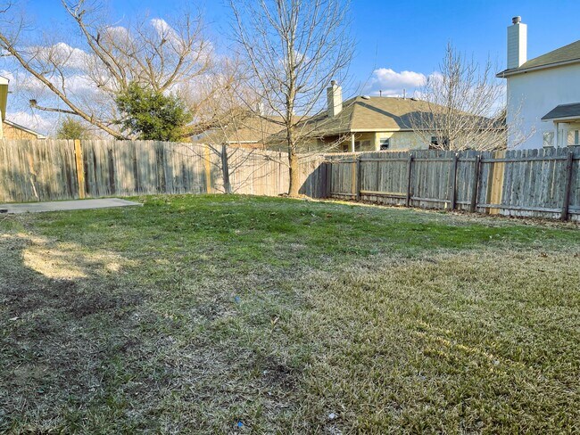 Building Photo - 11021 Boundless Valley Dr