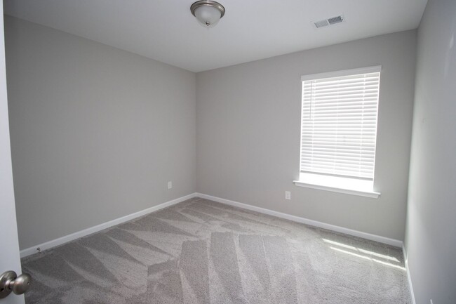 Building Photo - Beautiful 3bed/2 bath home in Ashcroft