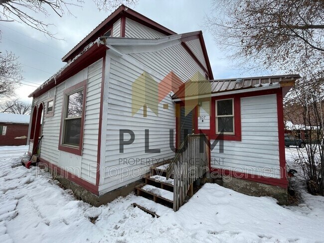 Building Photo - 807 Bulwer St