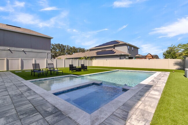 Building Photo - 5404 Golden Apple Dr
