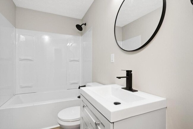 Building Photo - 3409 Barbee Dr