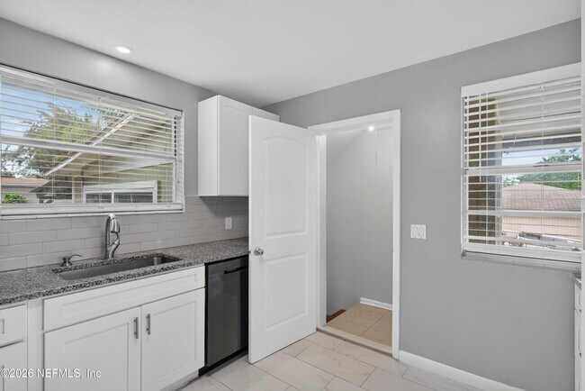 Building Photo - 217 Baisden Rd
