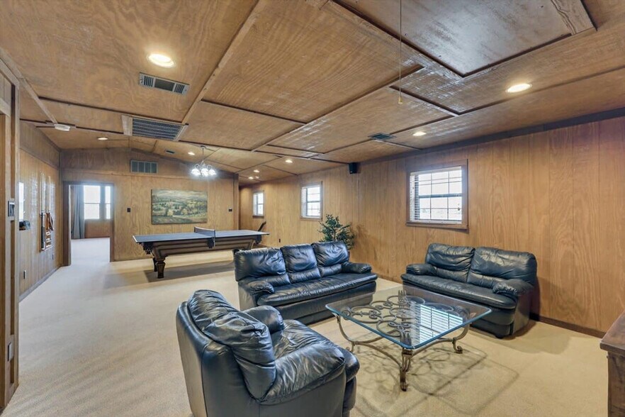 Building Photo - 9680 County Road 128-SI ID1019513P