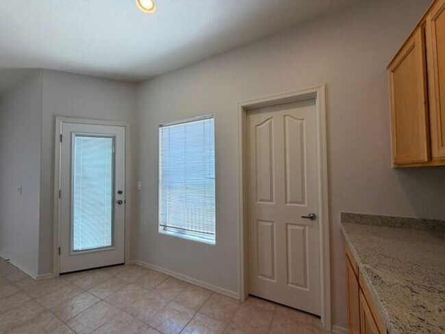 Building Photo - 7021 E Earll Dr