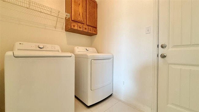 Building Photo - 12224 Timber Heights Dr