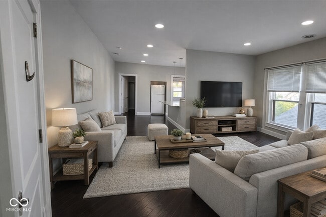 Building Photo - 50 N Campbell Ave