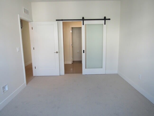 Building Photo - Town home a Block away from Sloan's Lake with roof top Deck