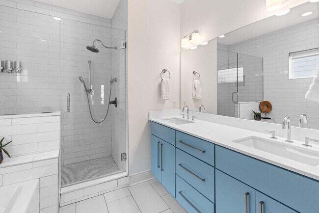 Building Photo - 1109 Archer St