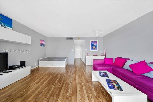 Building Photo - 1200 West Ave