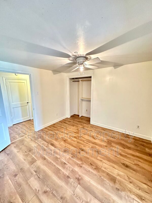 Building Photo - 3207 Grape Creek Rd
