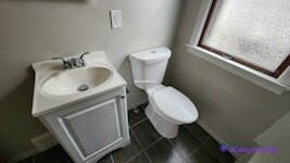 Building Photo - 5015 E 113th St