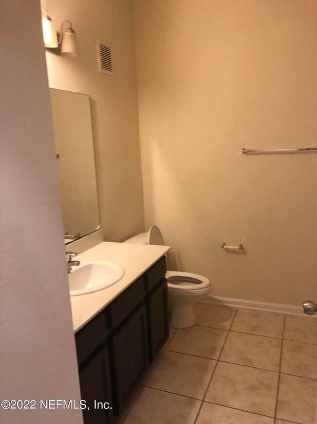 Building Photo - 4990 Key Lime Dr