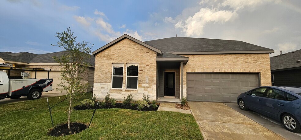 Building Photo - 21518 Springhill Grove Ln