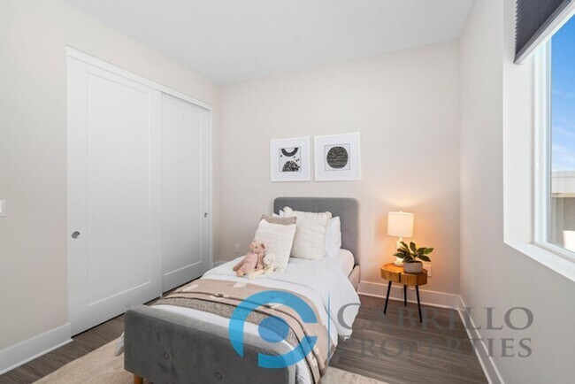 Building Photo - Brand New 4bd/2.5ba Home with Private Yard and Attached 2-Car Garage