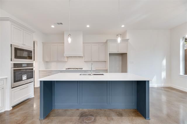 Building Photo - 4404 Rusk Ave