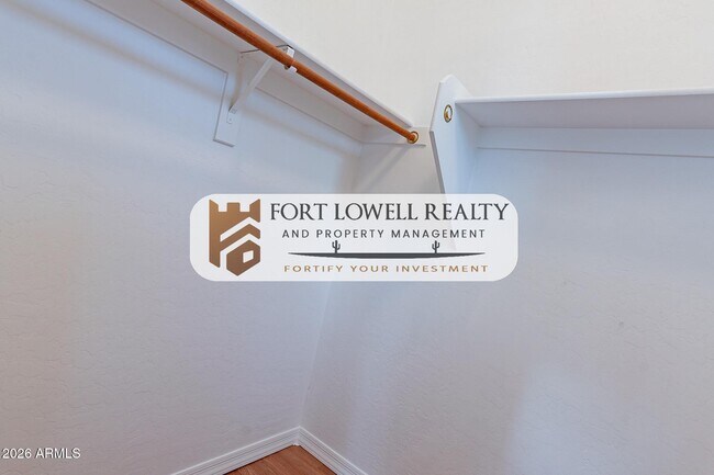 Building Photo - 13354 W San Miguel Ave