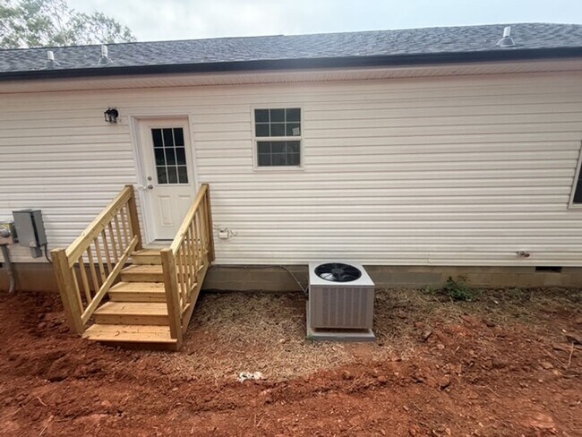 Building Photo - 87 Gravel Hill Ct