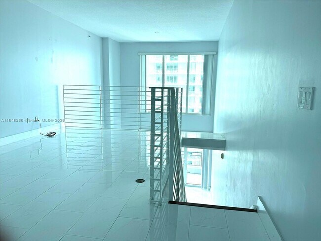 Building Photo - 60 SW 13th St