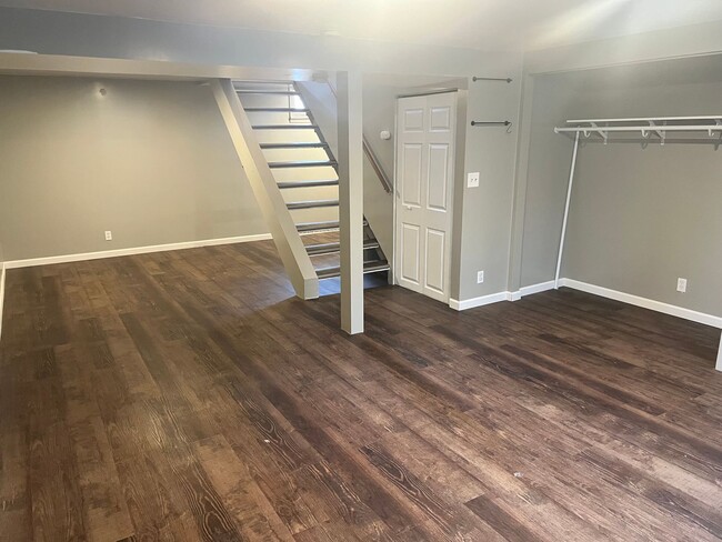Building Photo - Adorable 3 bedroom 1.5 bathroom house for ...