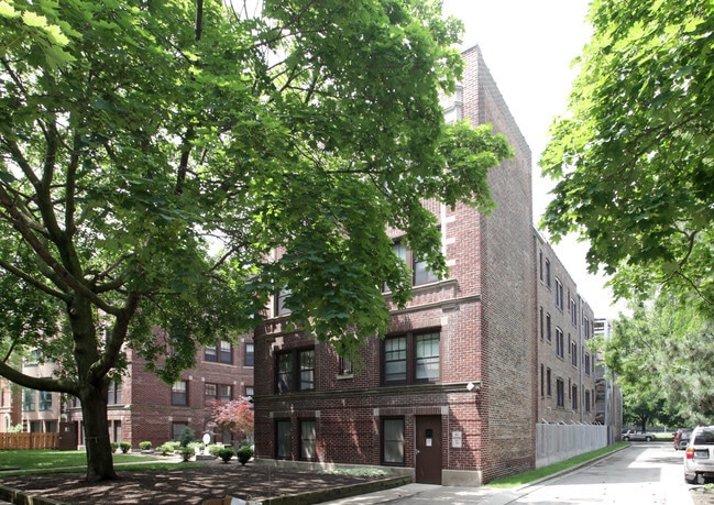 Building Photo - Ivy at Ridgewood
