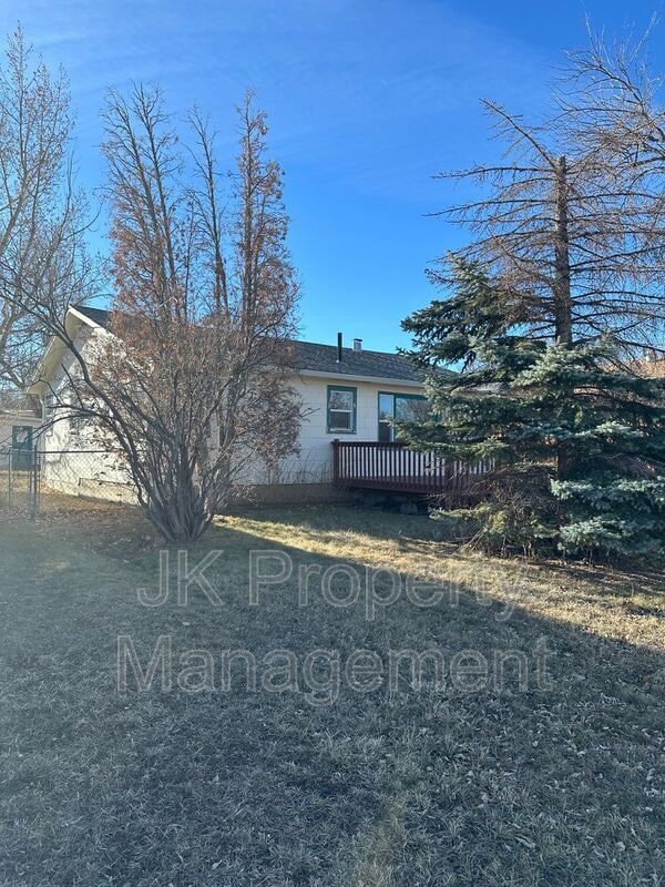 Building Photo - 1012 7th Ave S