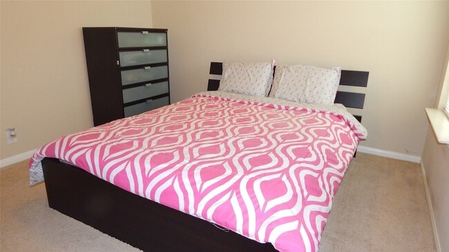 Building Photo - 3219 Creole Bay Ln