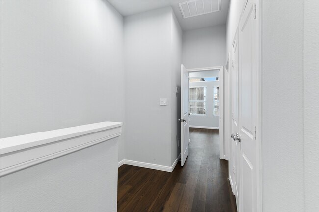 Building Photo - 4919 Paradigm Ln