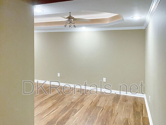 Building Photo - 3152 Blue Heron Pass