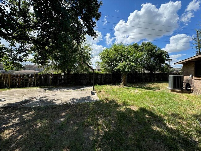 Building Photo - 23802 Hunter Spring Cir