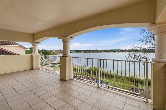 Building Photo - 8310 Tivoli Dr