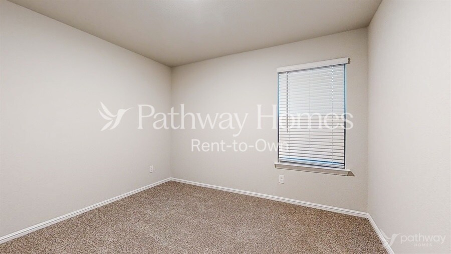 Building Photo - 1600 Vandemere Ct