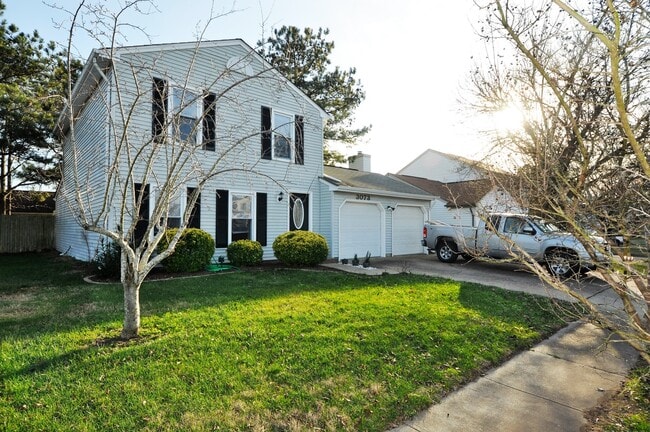 Building Photo - Landstown Lakes