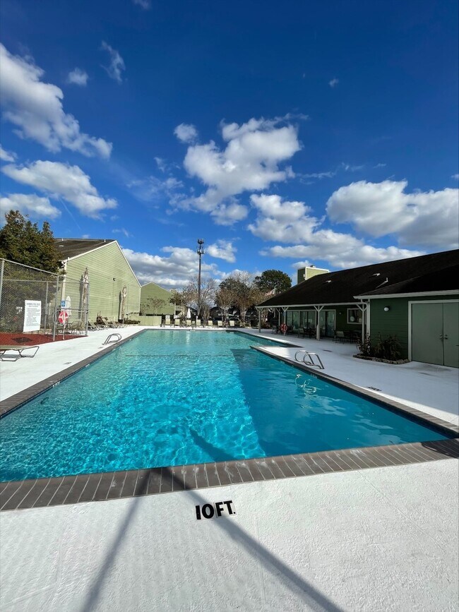 Building Photo - 14777 Wunderlich Dr