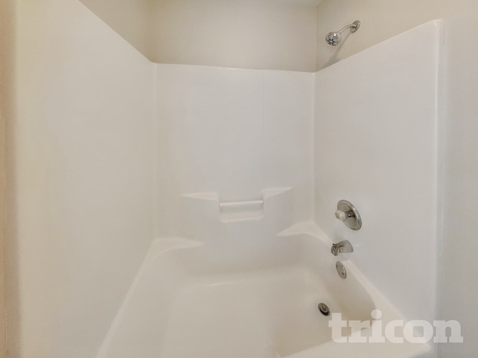 Building Photo - 112 Glengariff Ln