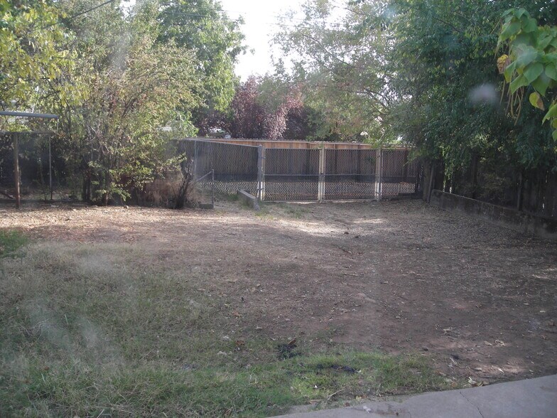 Building Photo - 3471 Stauss Ave