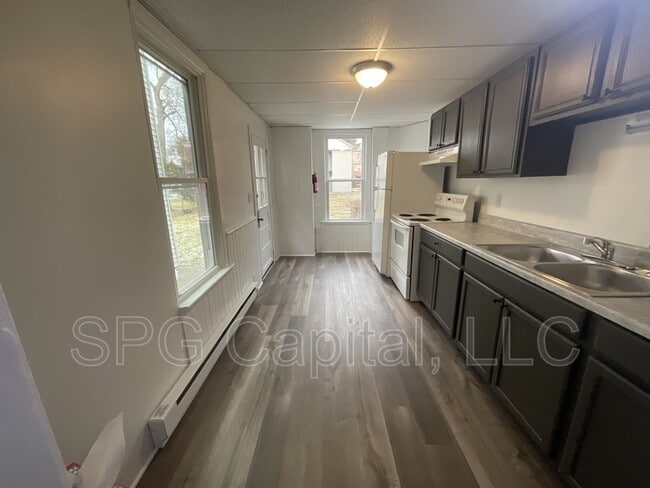 Building Photo - 103 Witherspoon Ave