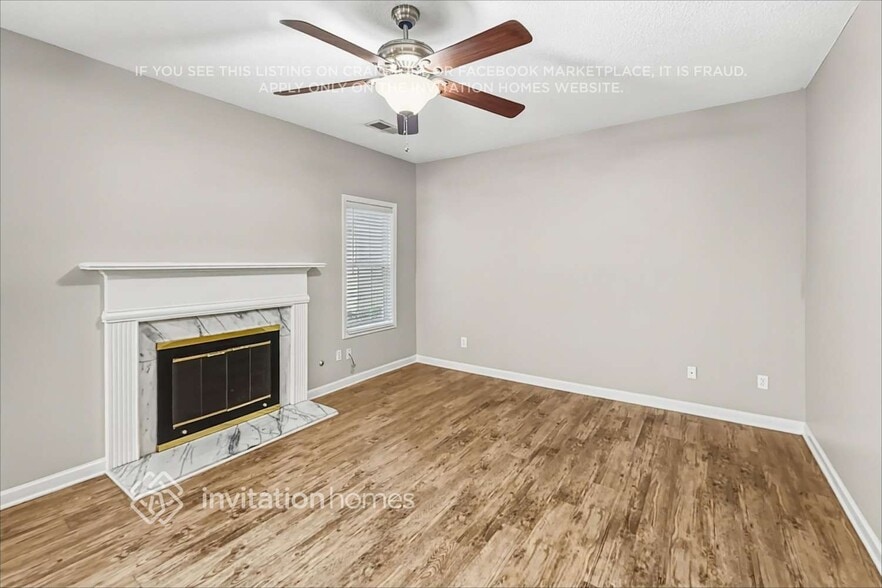 Building Photo - 8220 River Mill Ct
