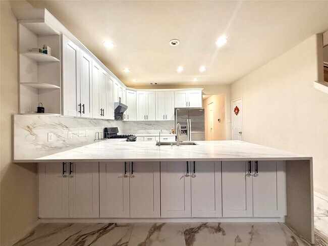 Building Photo - 19302 Juniper Vale Cir