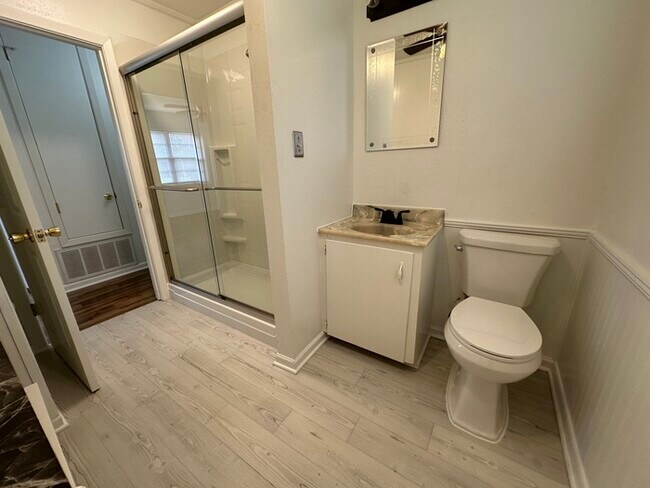 Building Photo - Great home in South Bossier