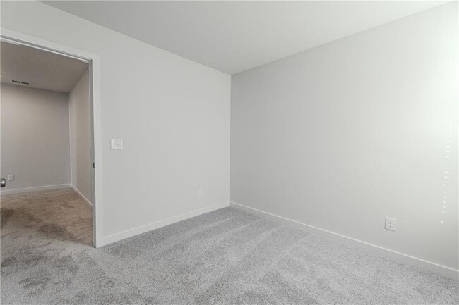 Building Photo - 7325 Mulberry St