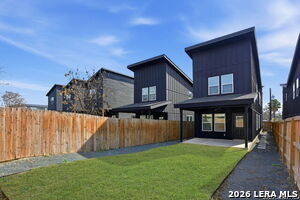 Building Photo - 317 Porter St