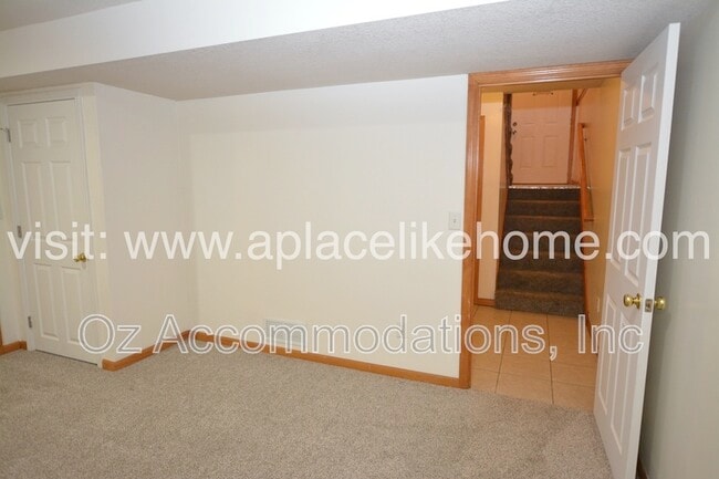 Building Photo - 5200 Hardy Ct
