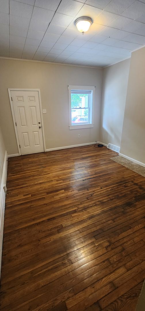 Building Photo - Cozy Home - Lawrenceville