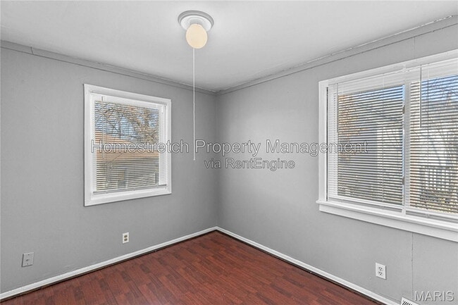 Building Photo - 7471 Sharon Dr