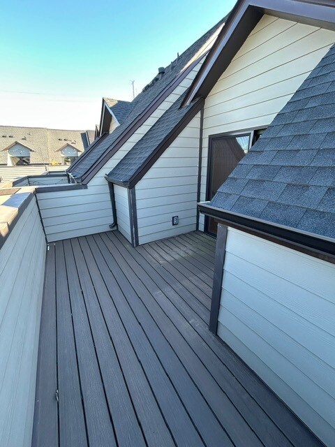 Building Photo - 6155 Station Crossing Ave