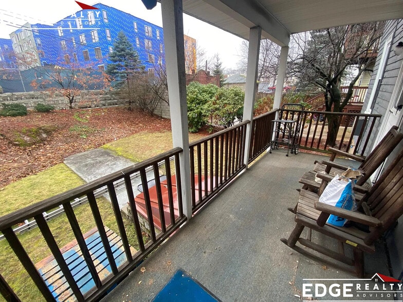 Building Photo - 78 Wallingford Rd