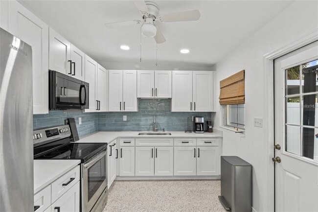 Building Photo - 11040 2nd St E