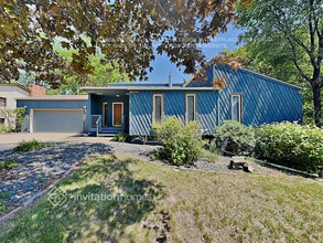 Building Photo - 6171 Kerry Ln NE
