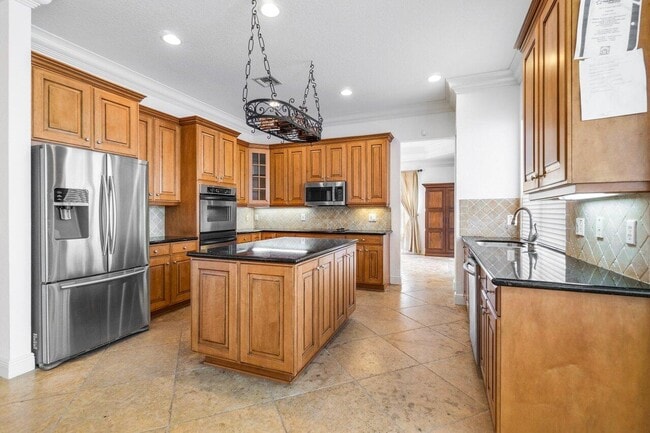 Building Photo - 9543 Barletta Winds Point